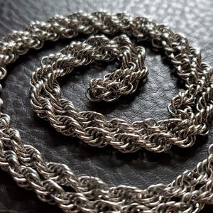 VTG Monet necklace